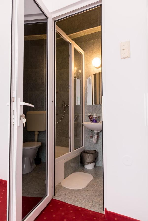Bao Apartament & Rooms Oradea Dış mekan fotoğraf